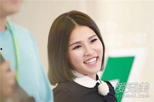 谢依霖吃瓜,爆笑瞬间引网友热议