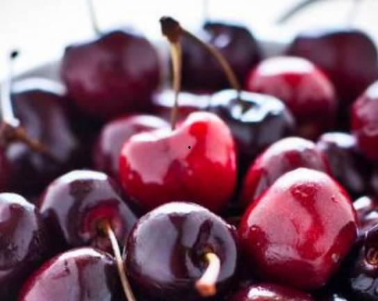 樱桃魔法吃瓜,吃瓜乐趣无限