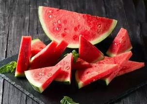 西瓜偷瓜吃,一场西瓜诱惑下的欢乐冒险